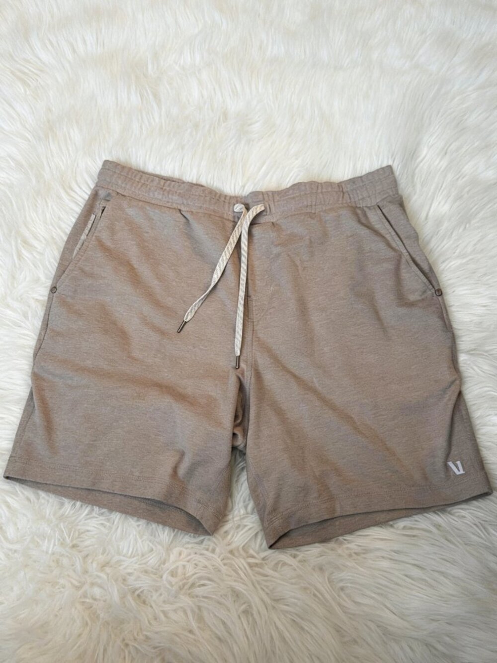 Vuori Men's Black Banks Running Unlined Surf Swim Shorts Size M
